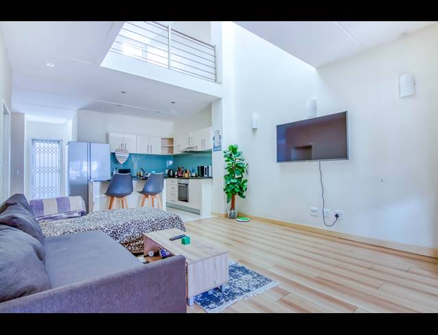 2 BEDROOM DUPLEX RENTED IN BRYANSTON
